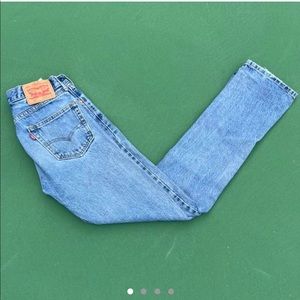 505 Women’s Levi’s
